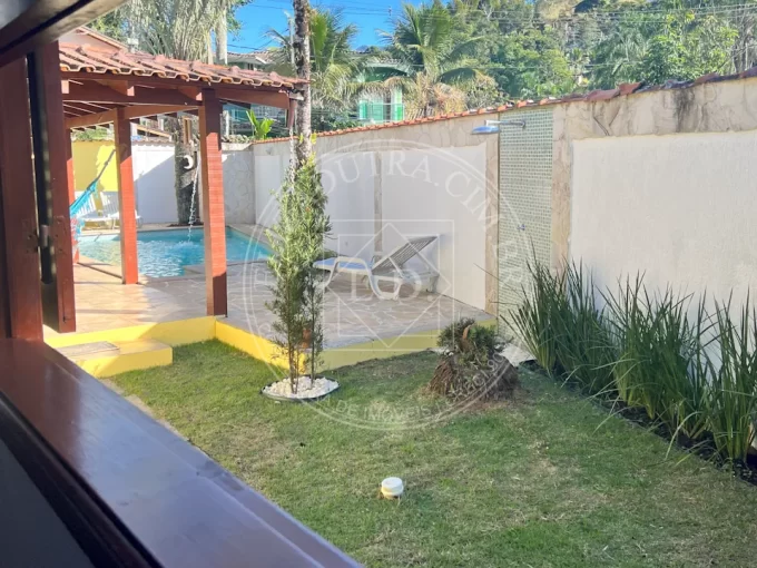 Casa com Piscina no bairro Princesa Isabel